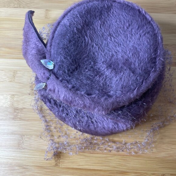 Vintage Mystere Purple Violet Imported Fur Hat Veil Netting Crystals Size 23 - Picture 2 of 9